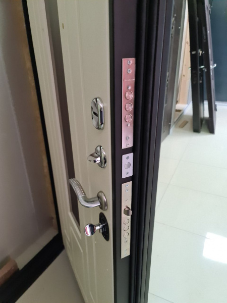 ВЕНЕРА ОРЕХ/АЙВОРИ