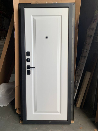 ГРАЦИЯ С КАПИТЕЛЬЮ